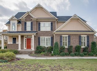 6531 Lemon Grass Ln, Flowery Branch, GA 30542