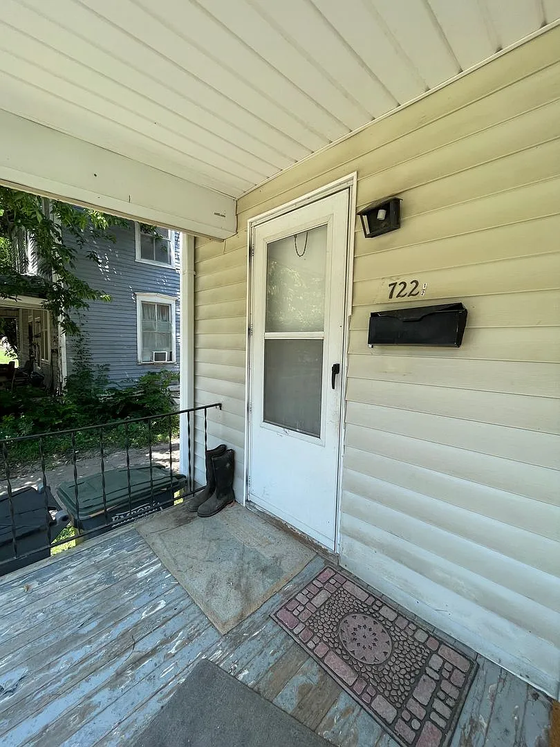 722 Union St. — Photo 2
