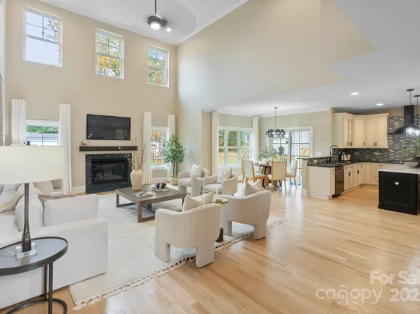 4023 Randolph Rd, Charlotte, NC 28211