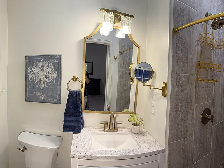 1410 Forsythe Ave — Photo 10