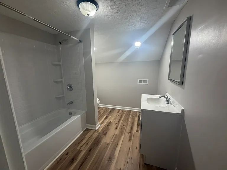 801 Lawsonville Ave — Photo 16