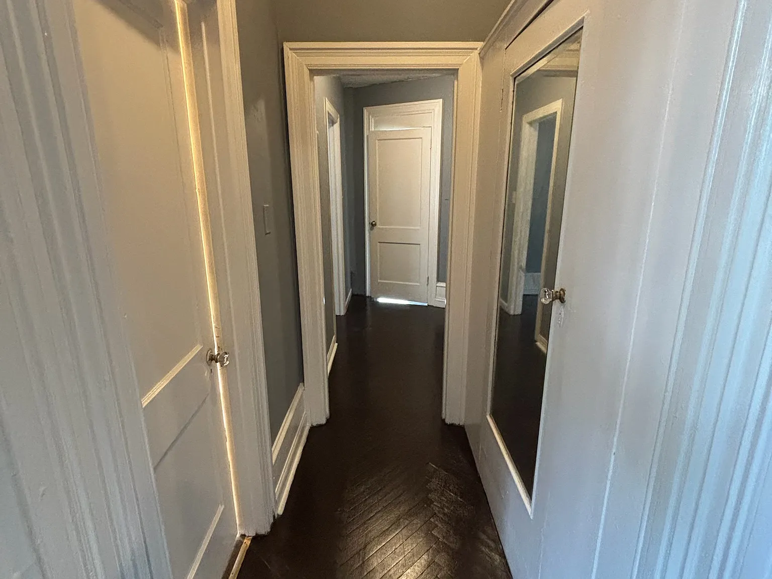 811 W Main St — Photo 2