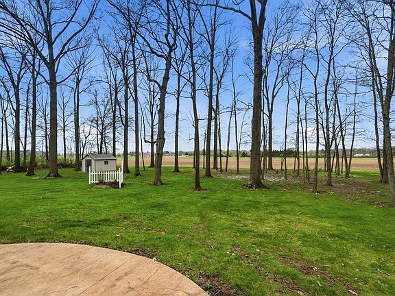 5th image of 1339 Adare Rd