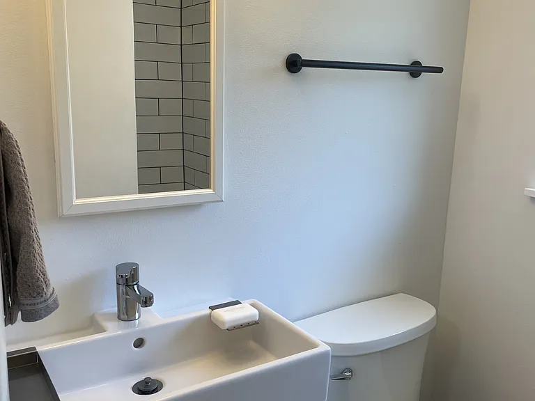 2621 N Bristol St — Photo 9