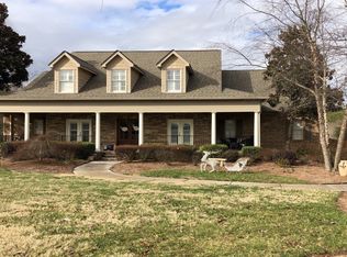 2217 Henge Point Ln, Knoxville, TN 37922