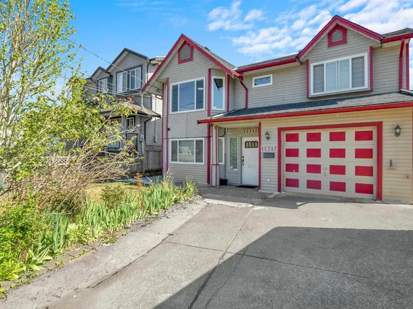 12712 113a Ave, Surrey, BC V3V 3M4