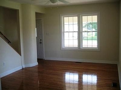 5th image of 2709 Avenue M