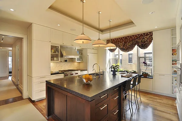 Sold by Corcoran | media 4