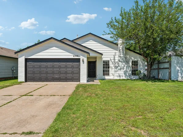 6308 S Newport Ave, Tulsa, OK 74136