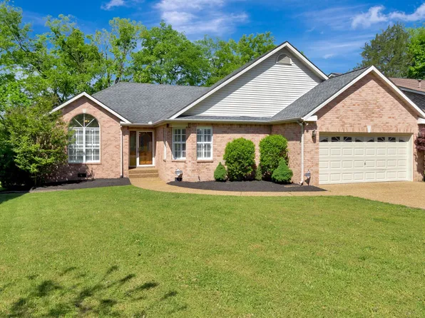 821 Cedar Crest Dr, Nashville, TN 37209
