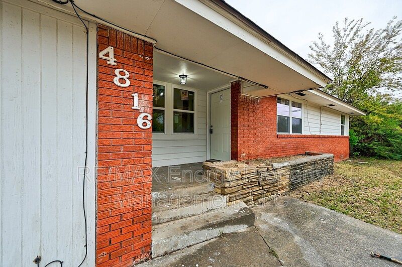 1st image of 4816 N Terry Ave