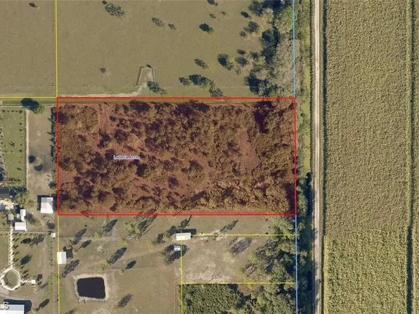 3207 Grove Rd, Clewiston, FL 33440