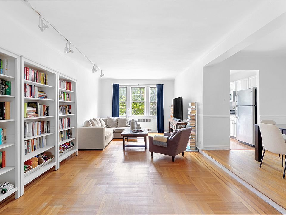 1st image of 601 E 19th St APT 2T