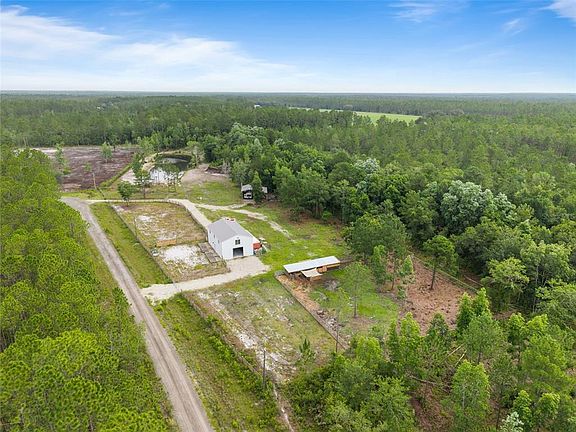 3rd image of 5747 Retreat Rd