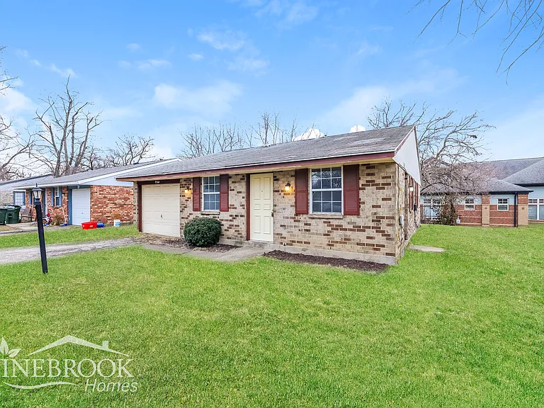 7564 Pomeranian Dr — Photo 2