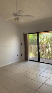 7115 NW 179th St APT 302, Hialeah, FL, 33015