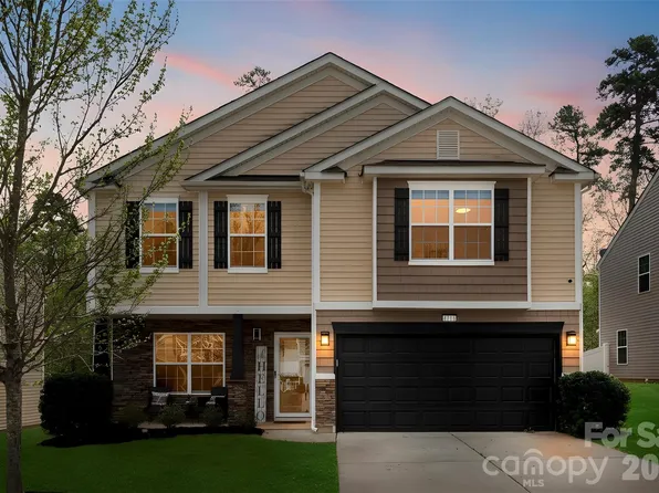 4715 McClure Rd, Charlotte, NC 28216