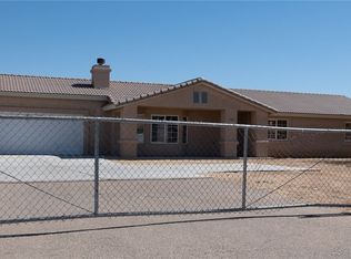 10861 Kiowa Rd, Apple Valley, CA 92308