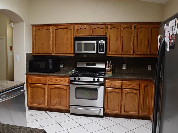 3rd image of 10603 E 38th Ln
