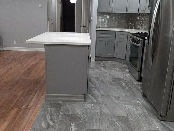 3rd image of 553 E 84th St #1