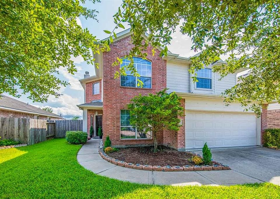 1st image of 25319 Sierra Woods Ln