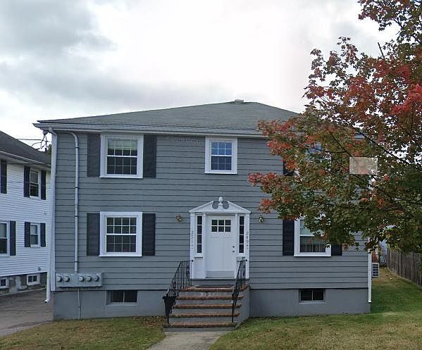 1st image of 249 N Central Ave #1