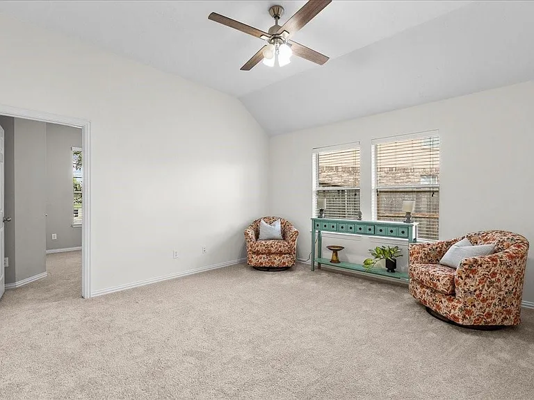 2120 Red Timber Ct — Photo 18