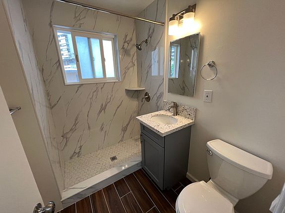 5th image of 1839 Kaioo Dr APT 1