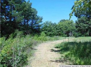 2445 Old Pigeon Roost Rd, Byhalia, MS 38611