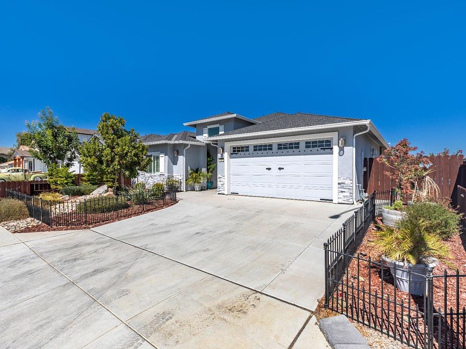 1st image of 800 La Baig Dr