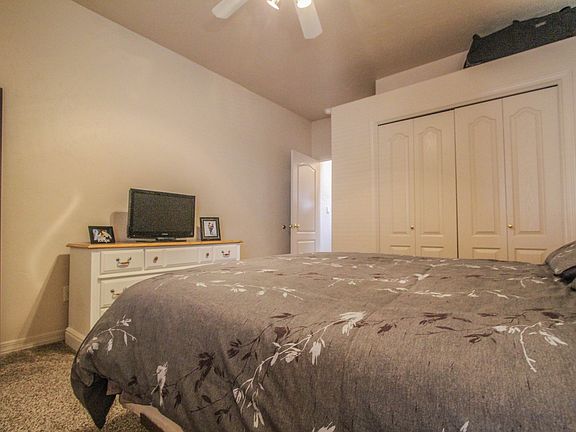 5th image of 411 Brentwood Dr