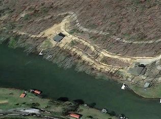 999 Grayson Ln, London, KY 40741