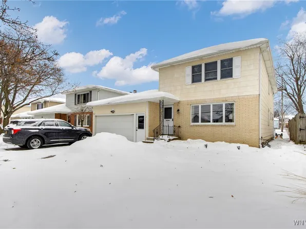 1425 Losson Rd, Depew, NY 14043