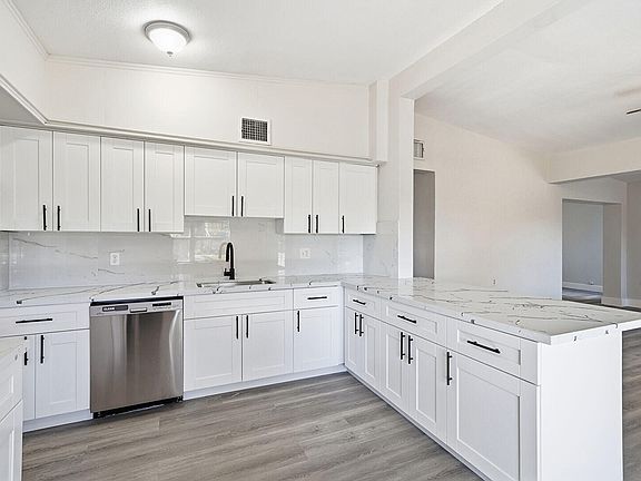 5th image of 3481 SW 20th Street