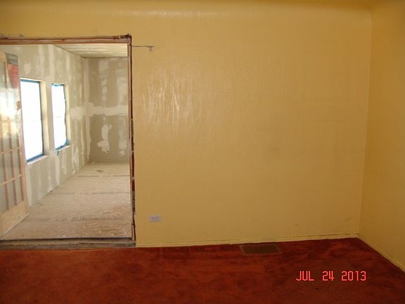 5th image of 6411 E Blvd Ne