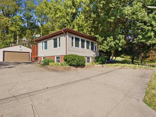 4411 46th Ave, Rock Island, IL 61201