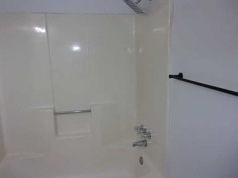 1673 Eagles Pl #102-C — Photo 9