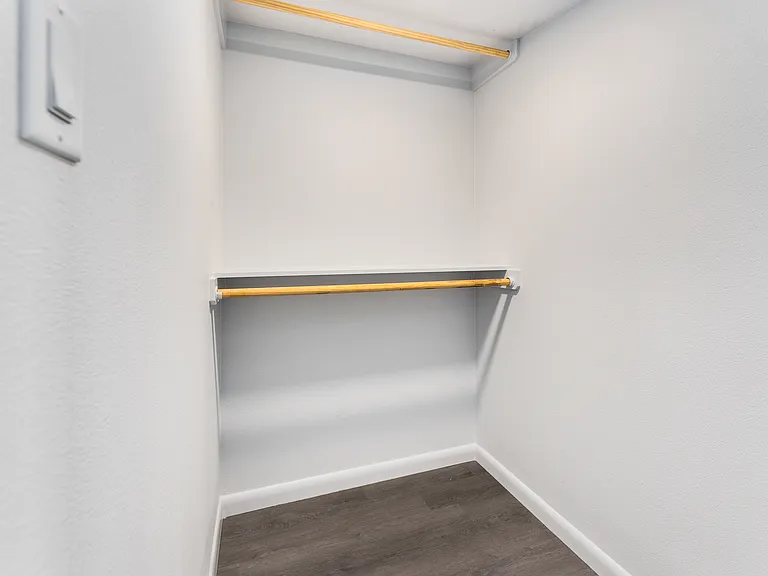 810 Birmingham Ave — Photo 12