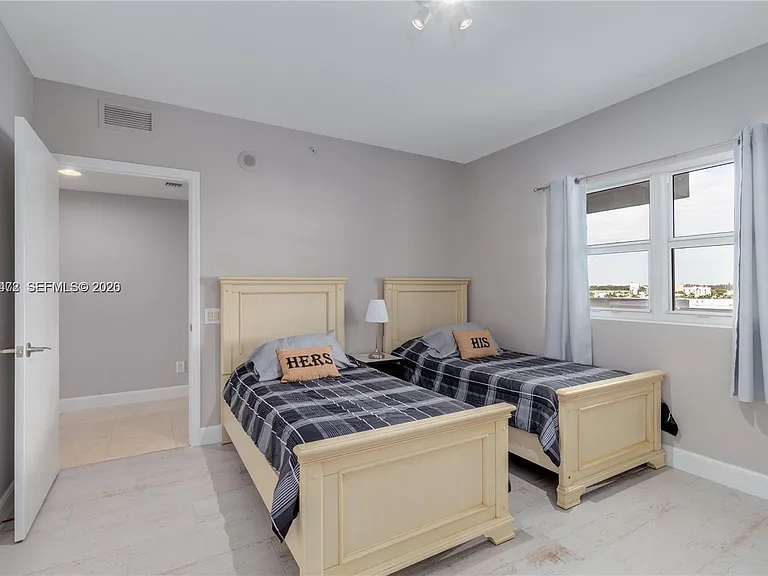14951 Royal Oaks Ln #708 — Photo 13