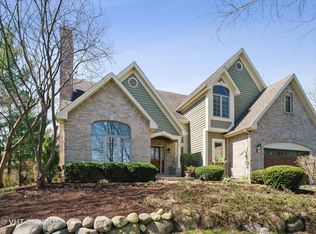 4N492 Magnolia Ln, Wayne, IL 60184