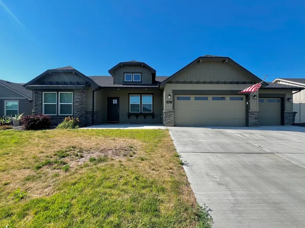 6112 Cottonwood Loop, Yakima, WA 98903