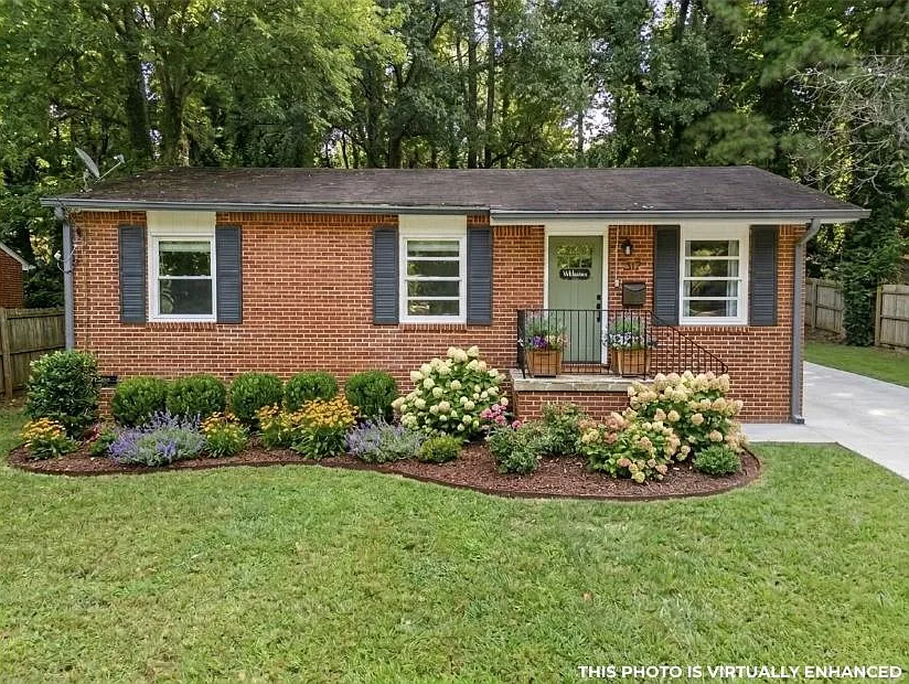 317 Argus Cir NW
