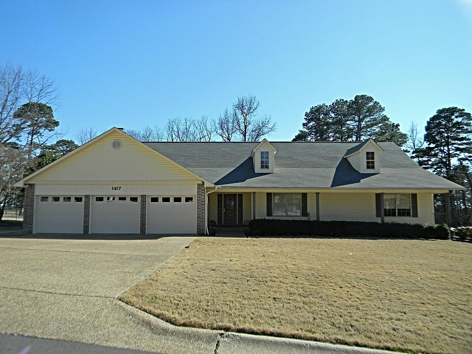 1st image of 1417 Shalimar Cir