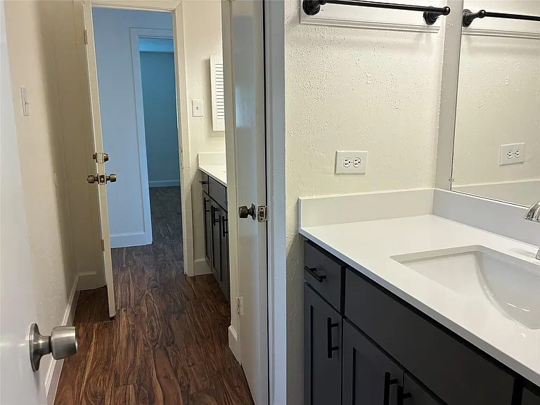 17034 Coachmaker Dr — Photo 17