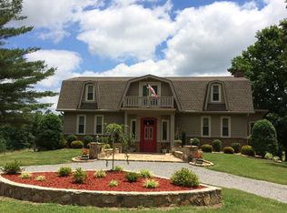 1840 Crabtree Rd, Crossville, TN 38571