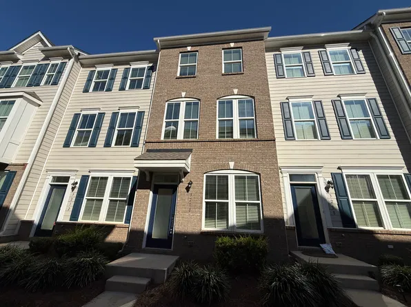 3210 Bircham Dr, Charlotte, NC 28217