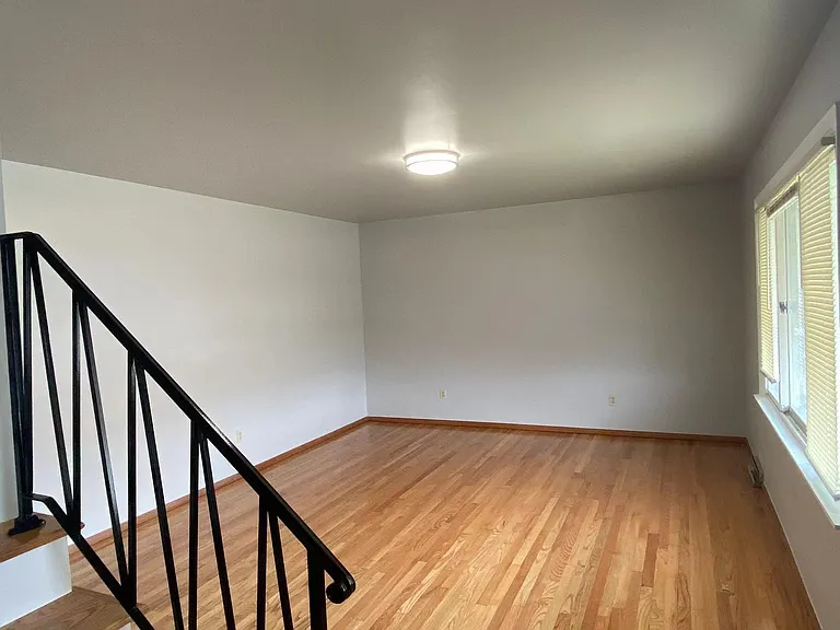 7201 Birch Pl — Photo 4