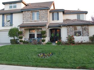 19649 Country Rose Dr, Riverside, CA 92508