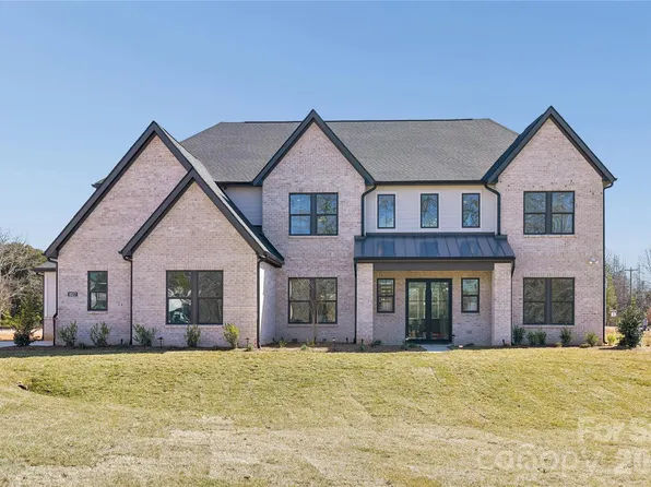 1027 Cox Rd #12, Weddington, NC 28104