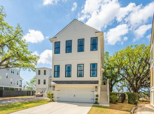 1395 Harbor View Rd, Charleston, SC 29412